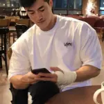 街頭草寫落肩寬鬆T｜厚實挺版不起毛球