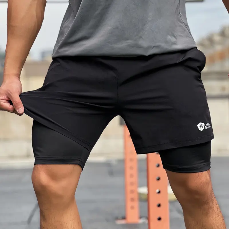 BC186 - 02 LIVER Sports Lab 品牌運動短褲展示