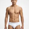 BC516 - 03 男性穿著白色羅紋內褲正面展示