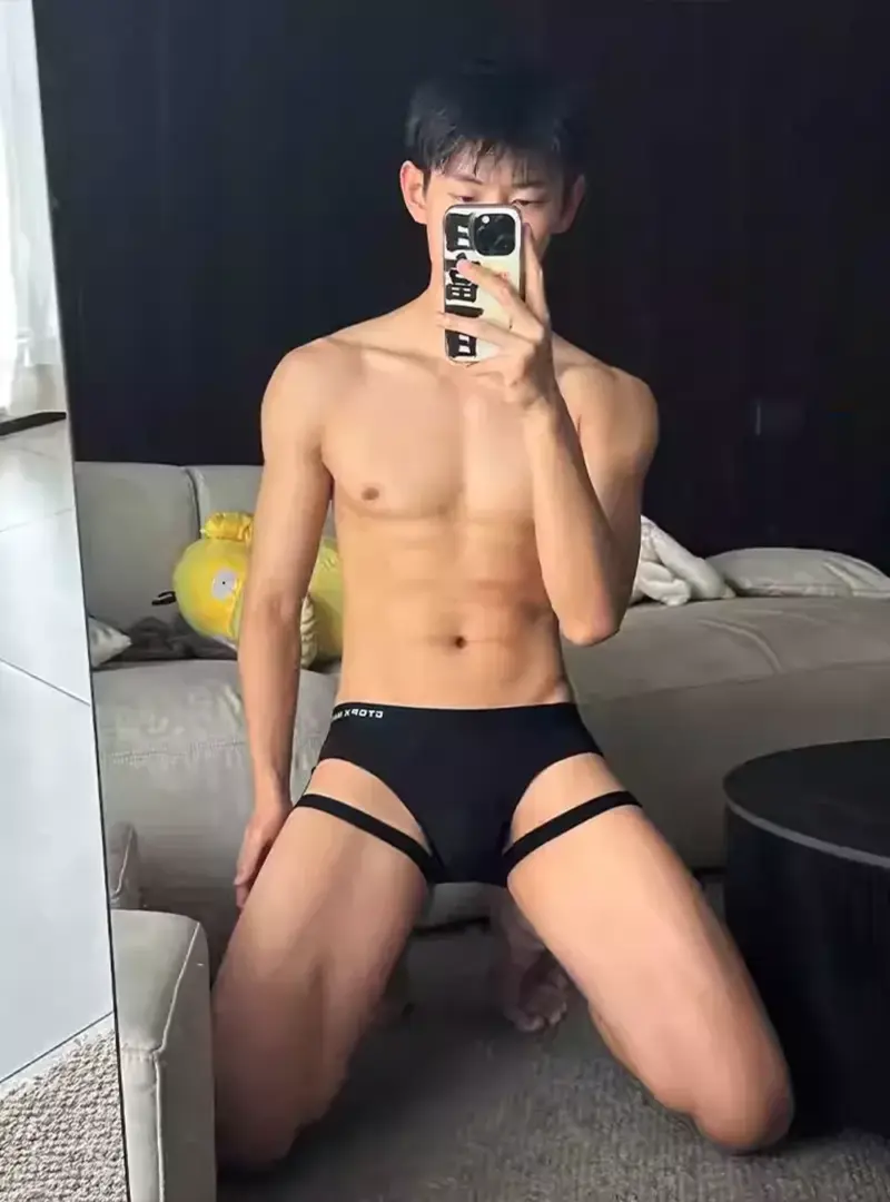 冰絲吊帶三角褲｜穿上就忘記它存在