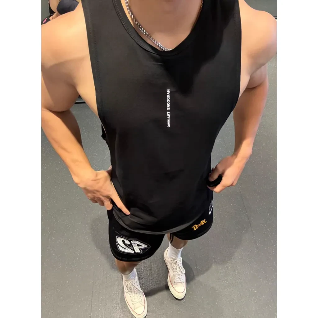 大側開健身背心|秀出你的側腰線(圖 5)