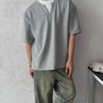 灰色