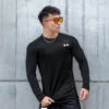 黑色 高彈撞色速乾訓練衣 | 完美勾勒你的爆肌線條